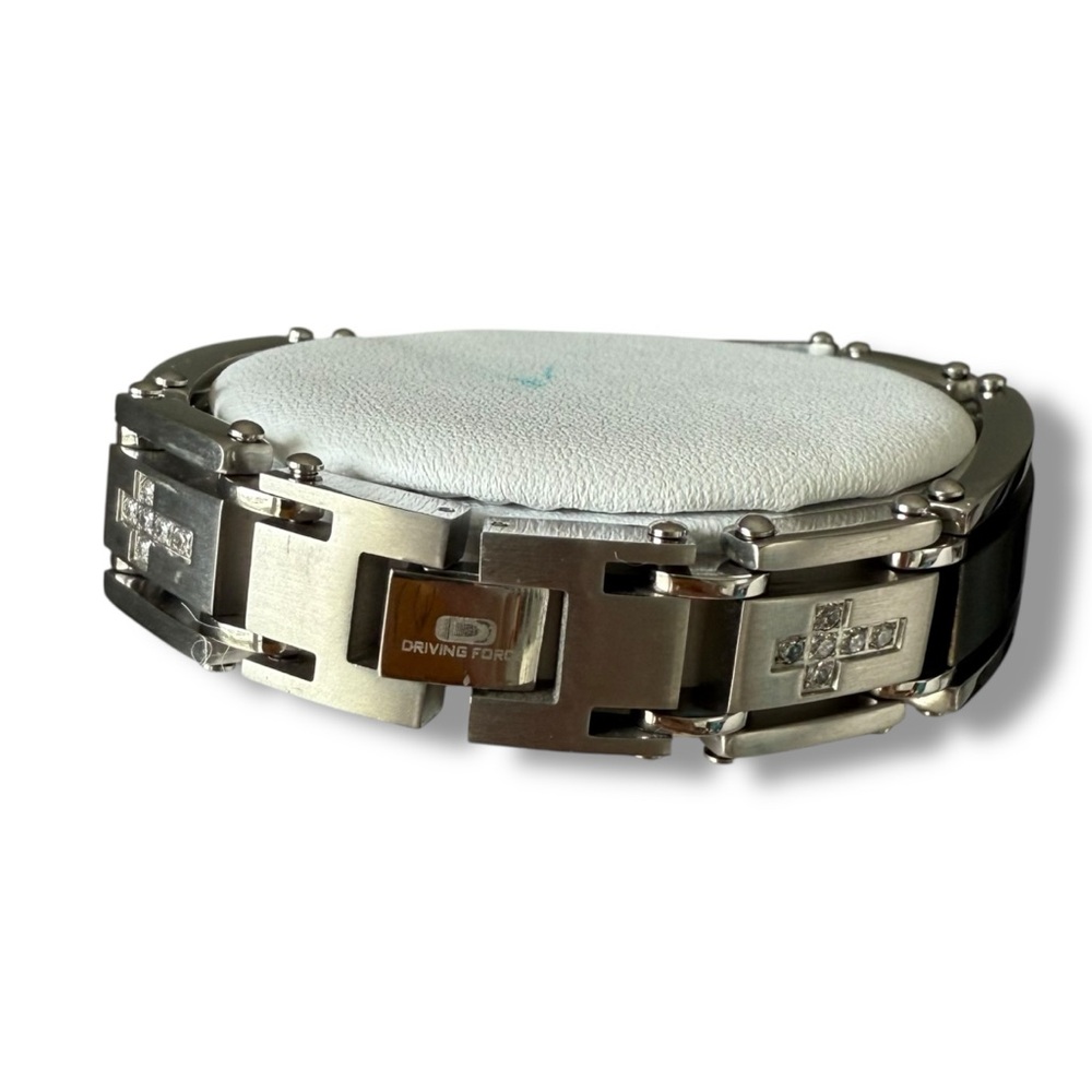 NWOT Driving Force stainless steel Silver tone Black Bracelet Cross Design CZ